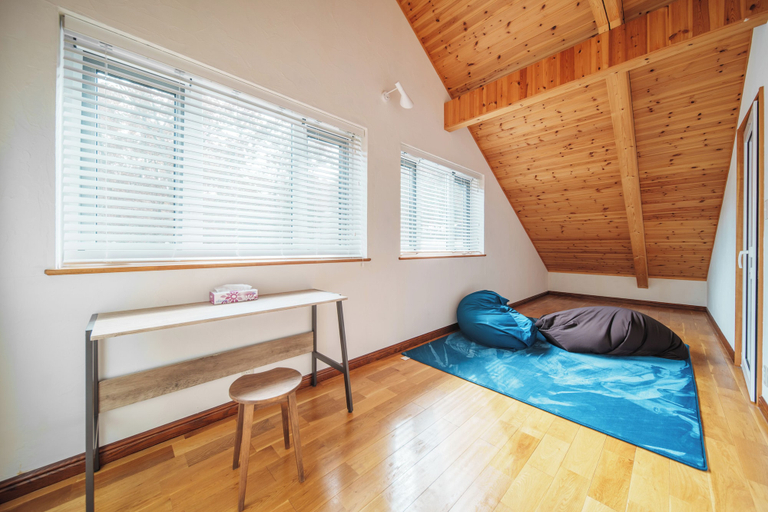 Bedroom 3, Hakuba Shiro Usagi, Hakuba