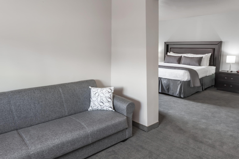 Bedroom 3, Baymont by Wyndham Glenview, Cook