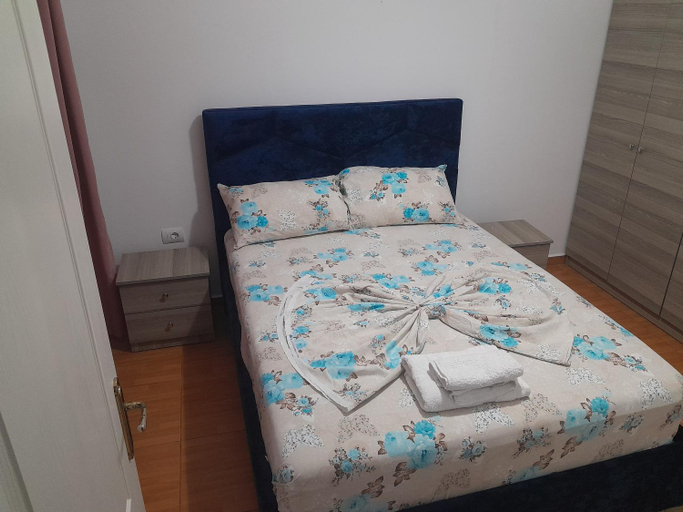 Bedroom 2, Apartments Denis, Sarandës