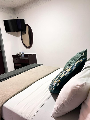 Bedroom 4, Hotel Grand Galaxie, Libertador