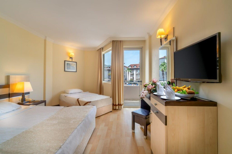 Bedroom 3, Orfeus Park Hotel, Manavgat