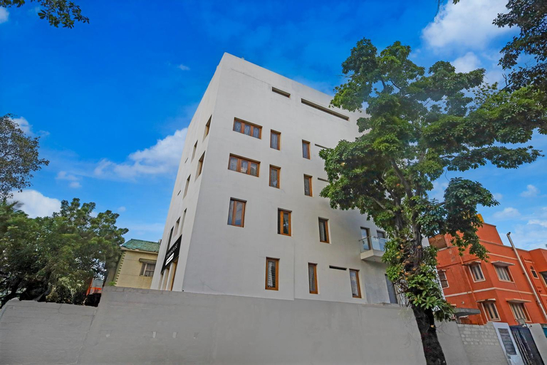 Entrance 5, Deluxe k.k Nagar Residency, Chennai