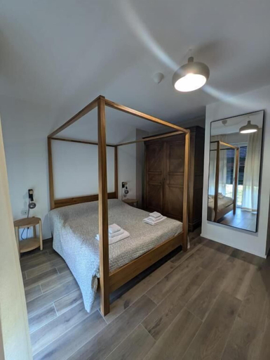 Bedroom 3, B&b Colori del lago, Varese