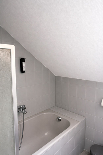 Bathroom 4, MIILOX Apartments Chemnitz, Chemnitz