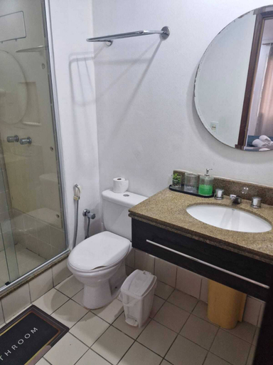 Bathroom, Próximo a Paulista com piscina, São Paulo