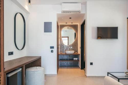 Others 3, Del Mare Suites "by Checkin", Crete