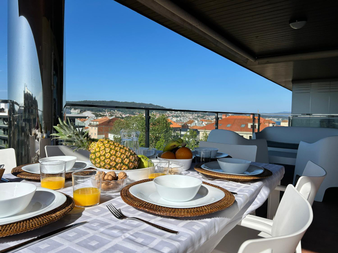 Food & Drinks 4, CANELAS CLASS con AMPLIAS TERRAZAS, Pontevedra