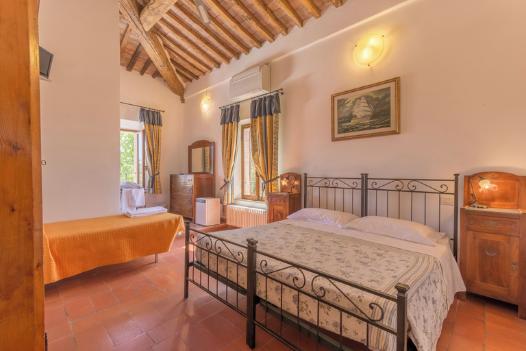 Bedroom 3, Il Canto del Sole, Siena