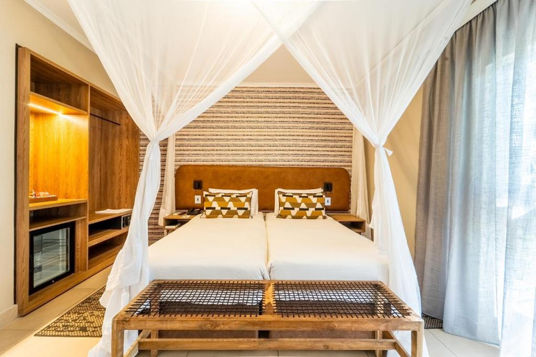 Bedroom 4, Cresta Sprayview Victoria Falls, Hwange