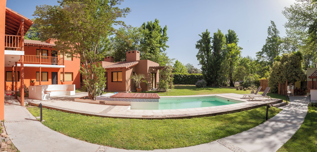 Pool 2, Postales, Luján de Cuyo