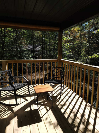 Exterior 5, Avenwood Cabins, Perry