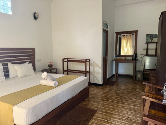 Bedroom 3, Imperial Resort, Embilipitiya