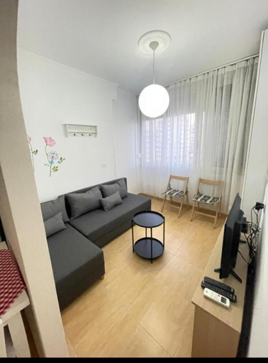 Others 4, Roy Apartments II, Durrësit