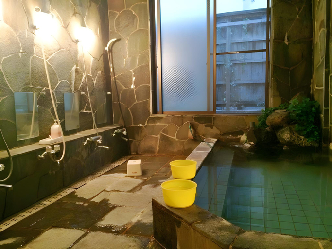 Bathroom 3, Petite Hotel Konomi, Chino