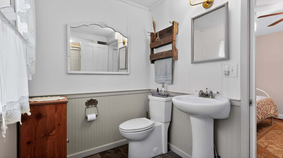 Bathroom 2, Liberty Suite 1 Bedroom Apts, Adams