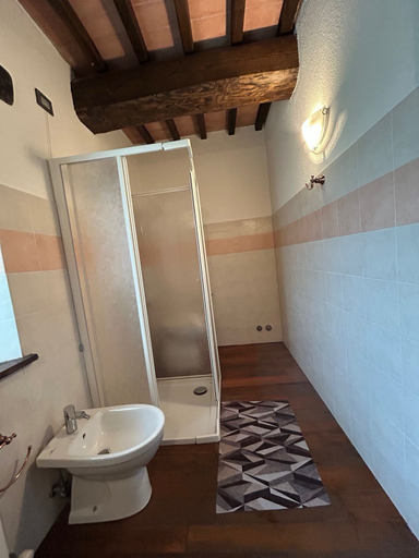 Bathroom 3, IL PIANETTO, Lucca