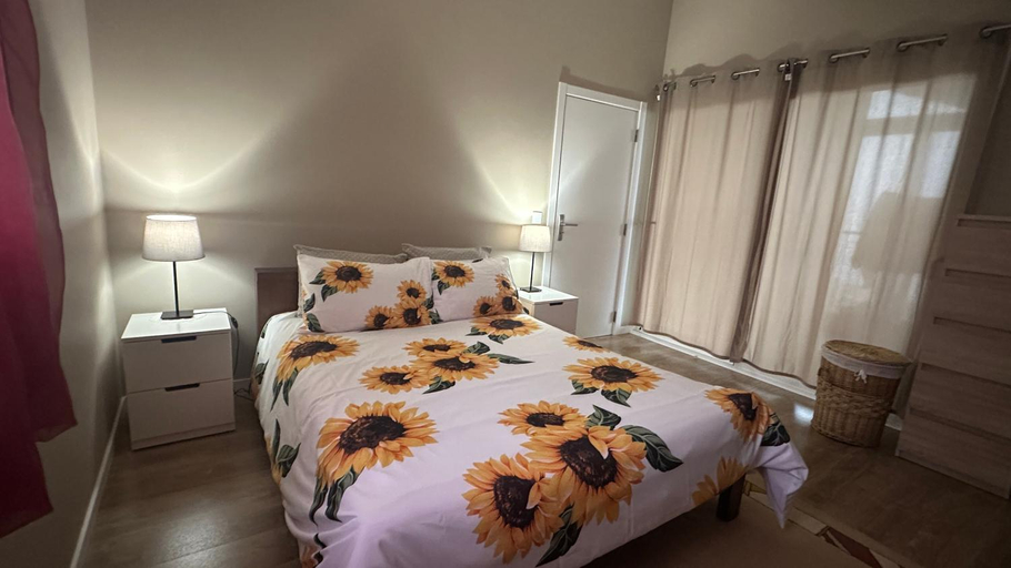 Bedroom 2, Casa Malee, Calheta