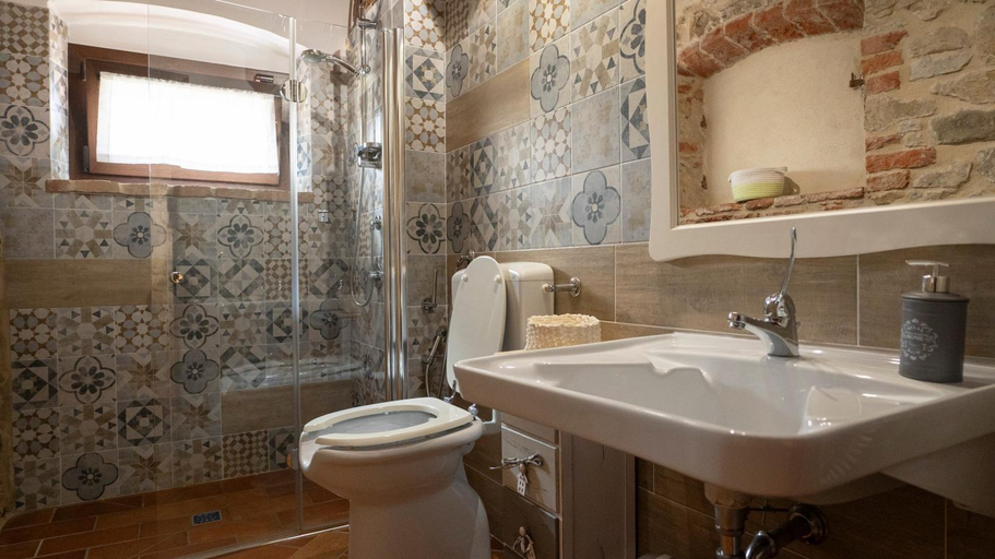 Bathroom 3, Agriturismo L'Accolta, Perugia