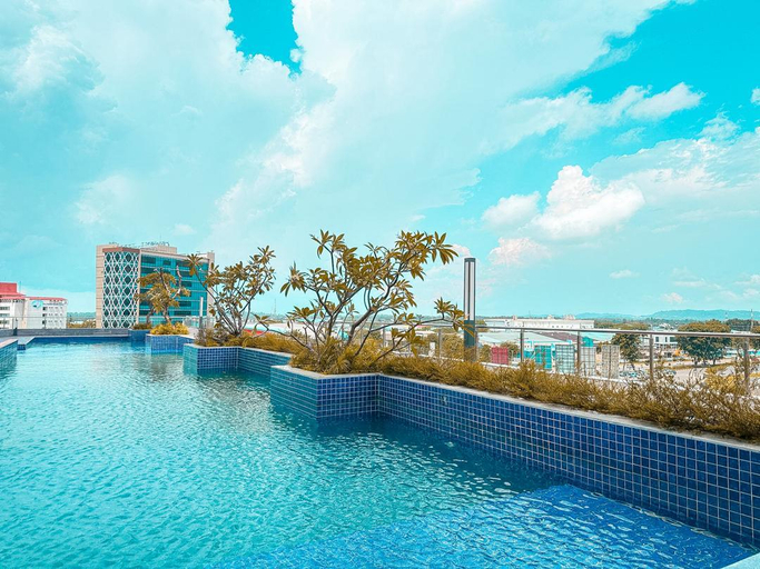 Others 2, Stunning High-Floor Sea View Apartment, Batam