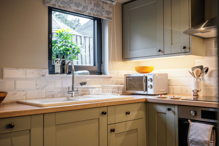 Private kitchen 4, The Cowshed - Stunning 1 Bedroom Cottage, Gloucestershire