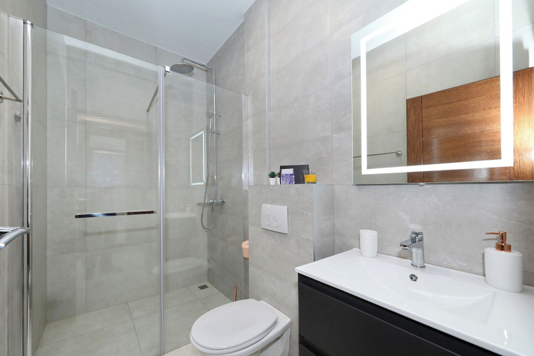 Room 3, Villa Demare with Private Heated Pool, Poličnik