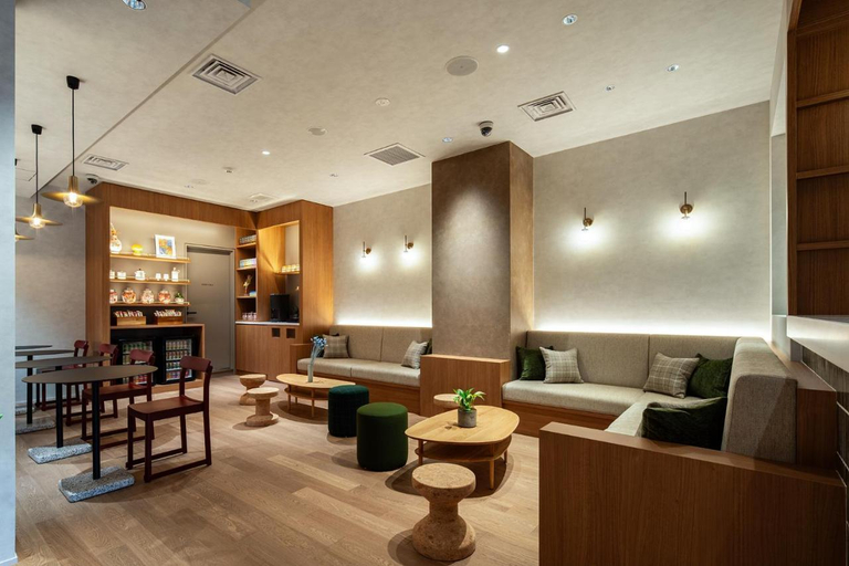 Public Area 4, Section L Shimbashi West, Minato