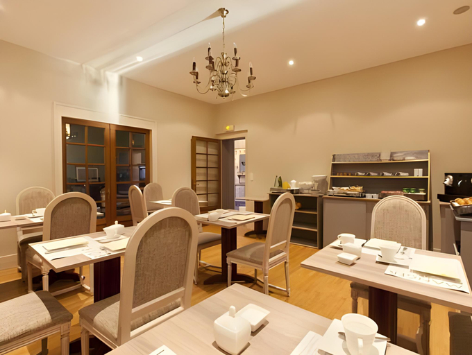 Food & Drinks 4, Hotel-restaurant Les Caudalies, Jura