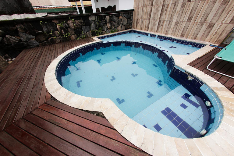 Sport & Beauty, Castelinho Solemar - Suite Premium com Banheira Privativa e Ar, Praia Grande