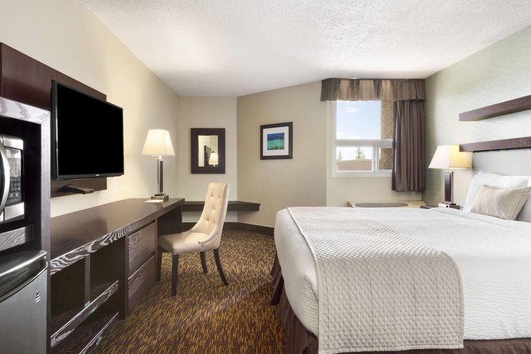 Bedroom 3, Days Inn by Wyndham Vermilion, Division No. 10