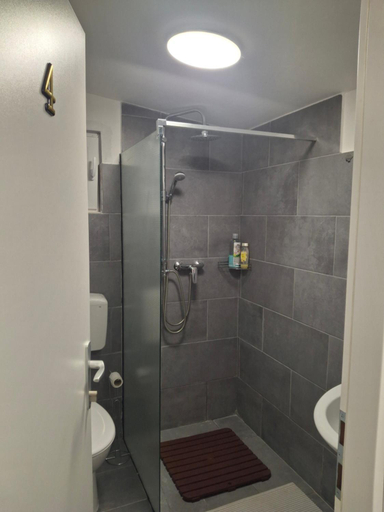 Bathroom 2, IN Kala, Rijeka