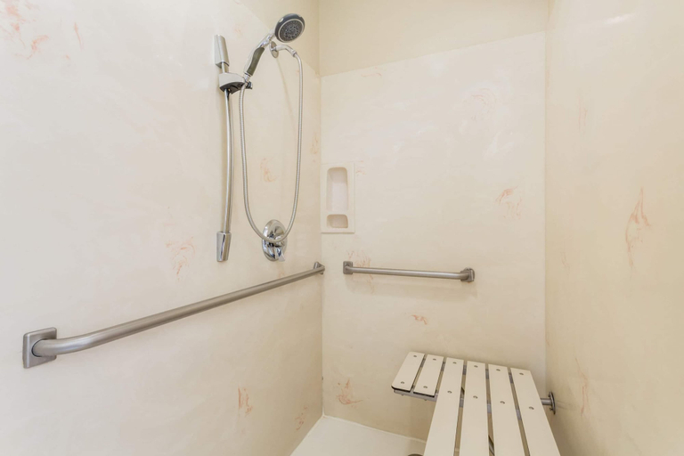 Bathroom 4, Baymont by Wyndham Modesto Salida, Stanislaus
