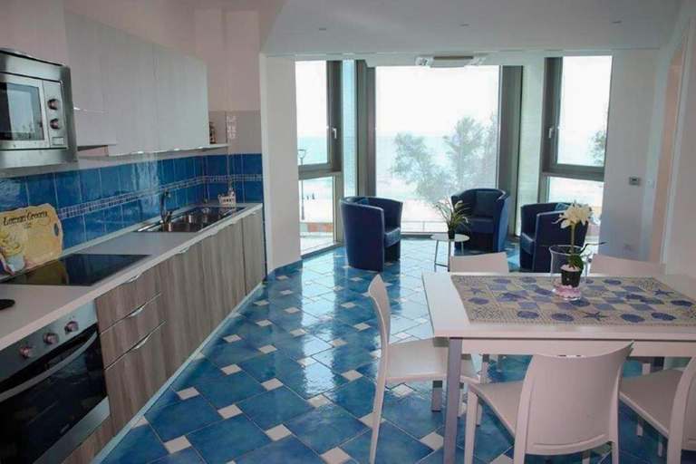 Others 5, Villa Fortunata, Latina