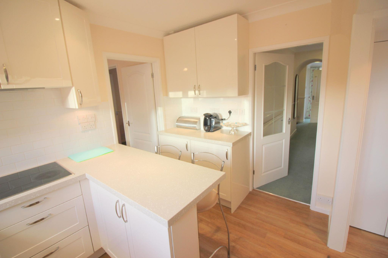 Others 4, Irvine Riverside Guesthouse, North Ayrshire