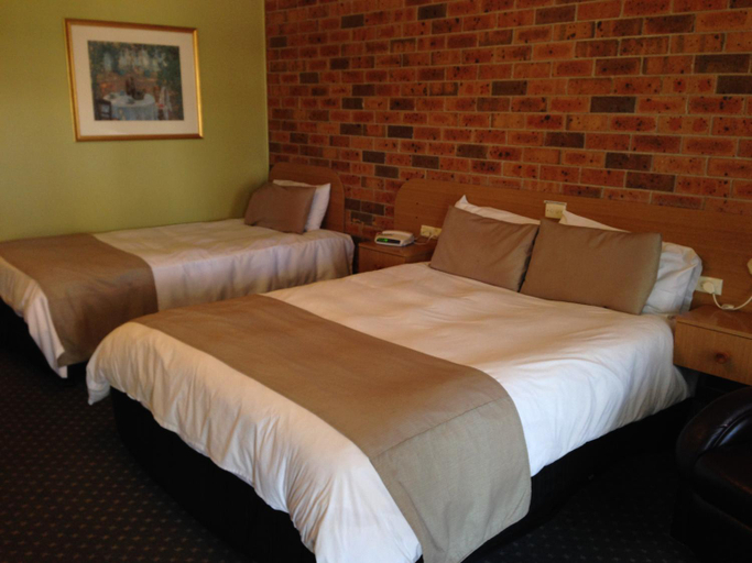 Bedroom 3, Exies Bagtown, Griffith