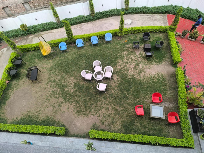 Others 4, The Govind Residency, Garhwal