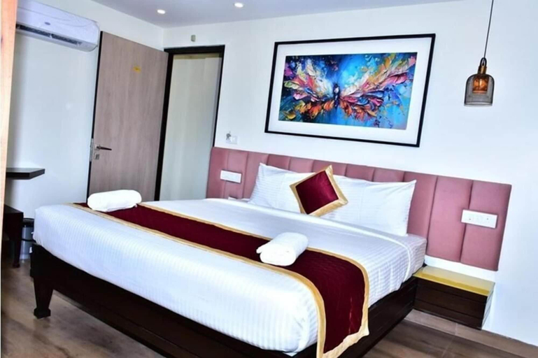 Room 1, Narayani residency, Tiruvannamalai
