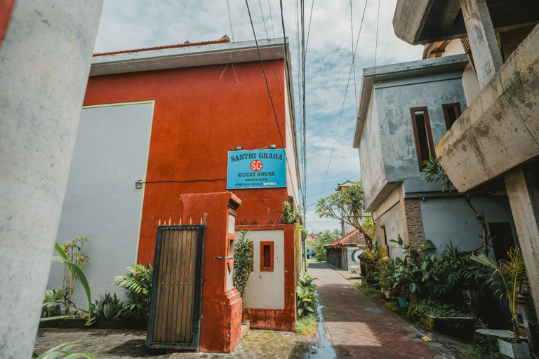 Exterior & Views 2, Santhi Graha Guest House, Badung
