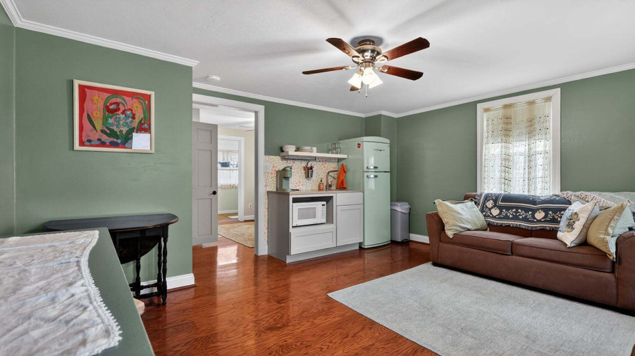 Primary image, Liberty Suite 1 Bedroom Apts, Adams