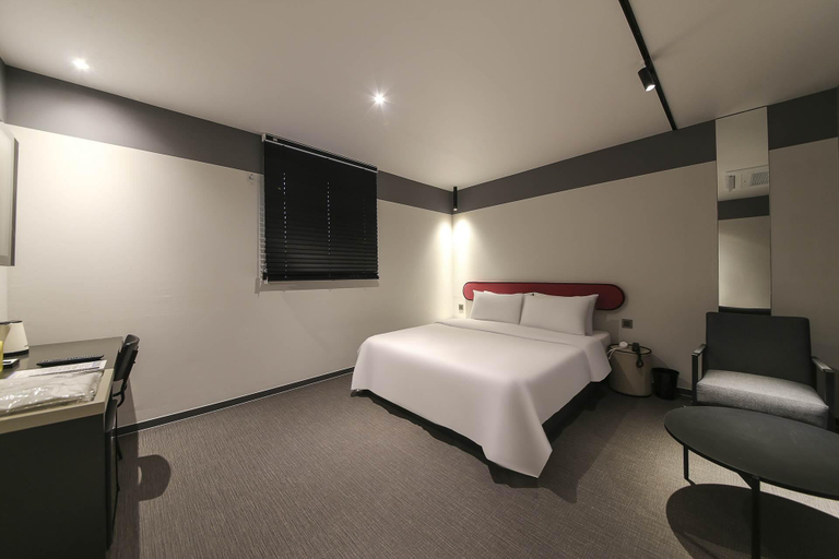 Bedroom 4, Hotel Seven Bricks Gwangju Station Branch, Buk