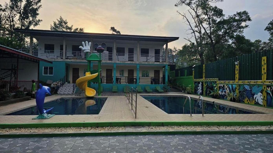 Pool 5, Alpas mountain pool resort, El Nido