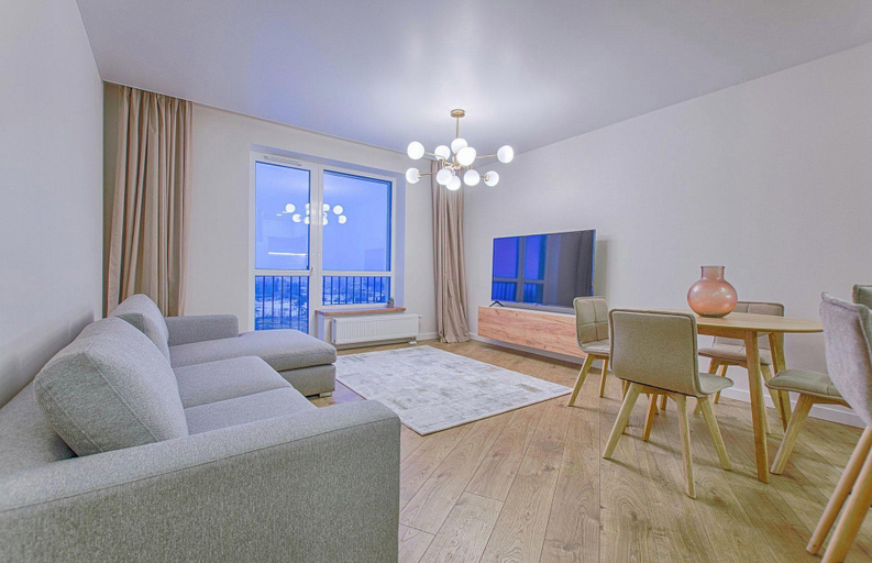 Others 5, Heathrow Lodge, London