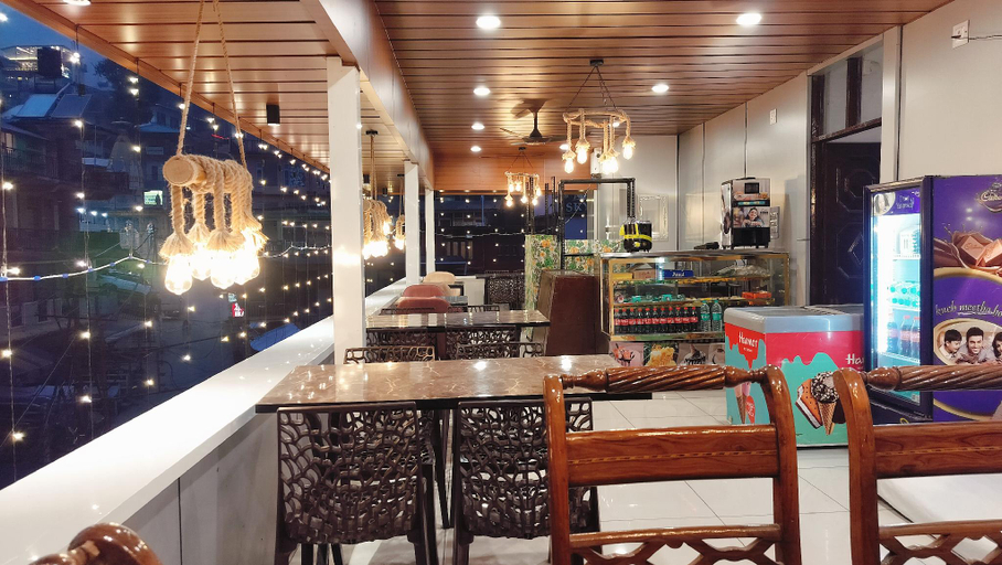 Food & Drinks 3, Hotel Pink White Mcleodganj, Kangra