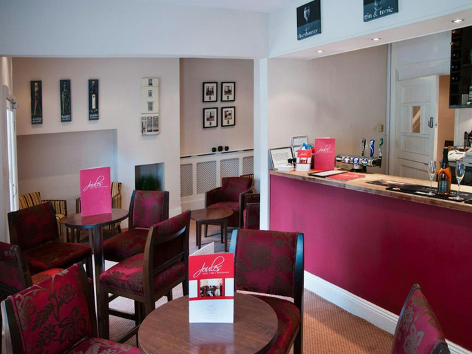 Food & Drinks, Clarence Court, Gloucestershire