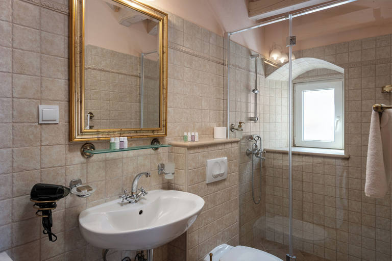 Bathroom 4, Antaeus Old Town Residence, Dubrovnik