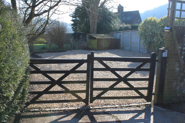 Others 5, South Downs Way B&B, West Sussex