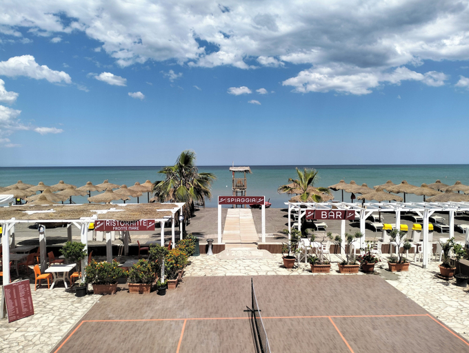 Others 1, Beach Club Ippocampo, Foggia