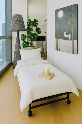Room 4, SkyHigh Exec Suite with City Views, Melbourne