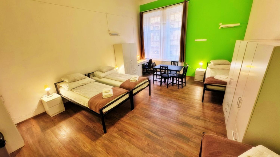 Bedroom 2, Budapest Budget Hostel, Budapesti