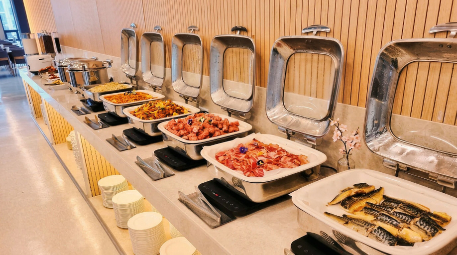 Food & Drinks, Granbay By Sotasuite, Yangyang