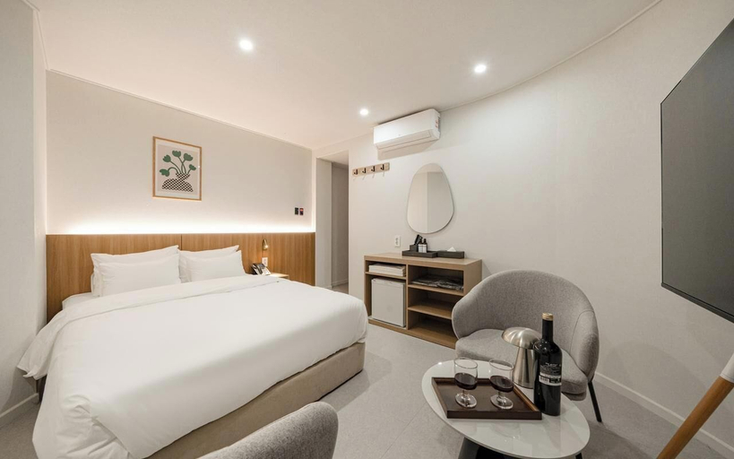 Room 5, Chungju H Avenue Chungju Station Branch, Chungju